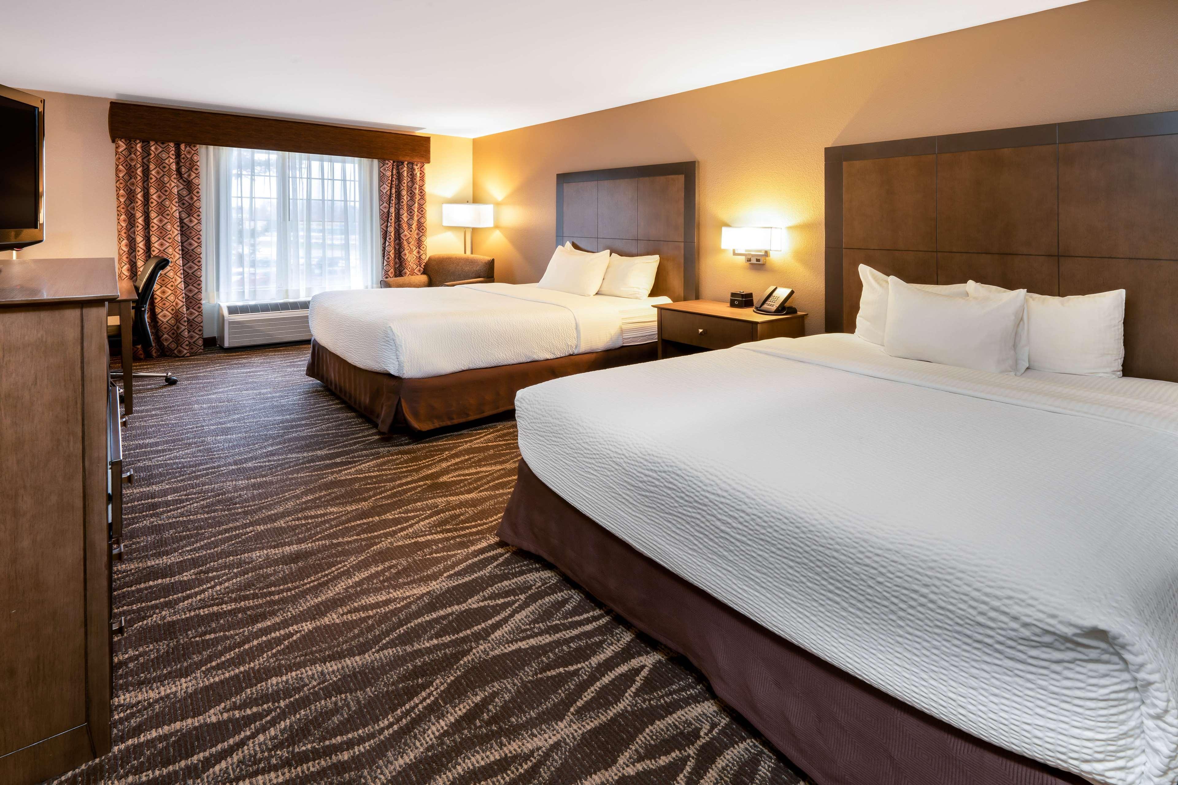 Best Western Plus Kalispell/Glacier Park West Hotel & Suites Exterior photo